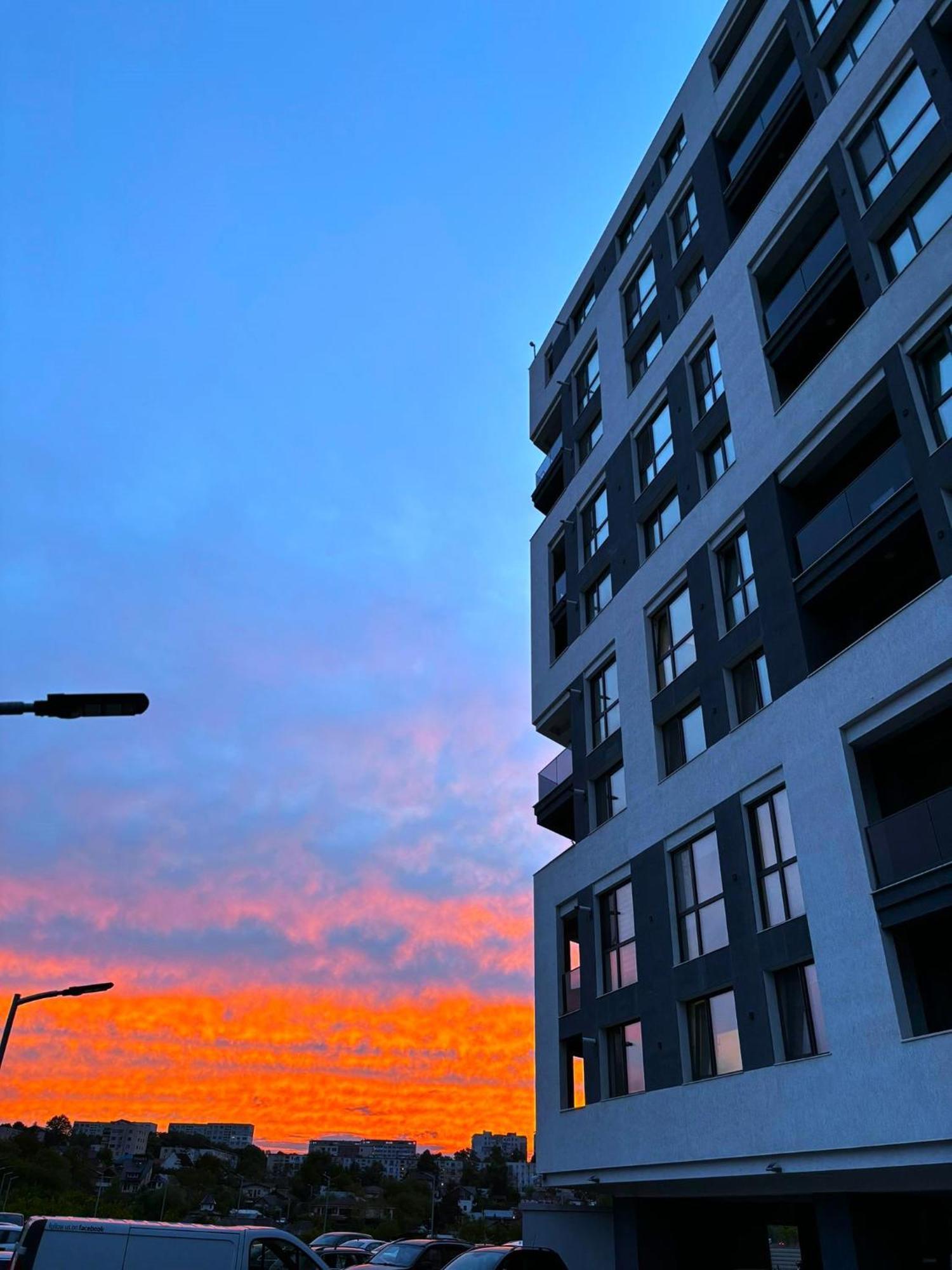 Sky View - Free Parking Apartment Iasi Ngoại thất bức ảnh