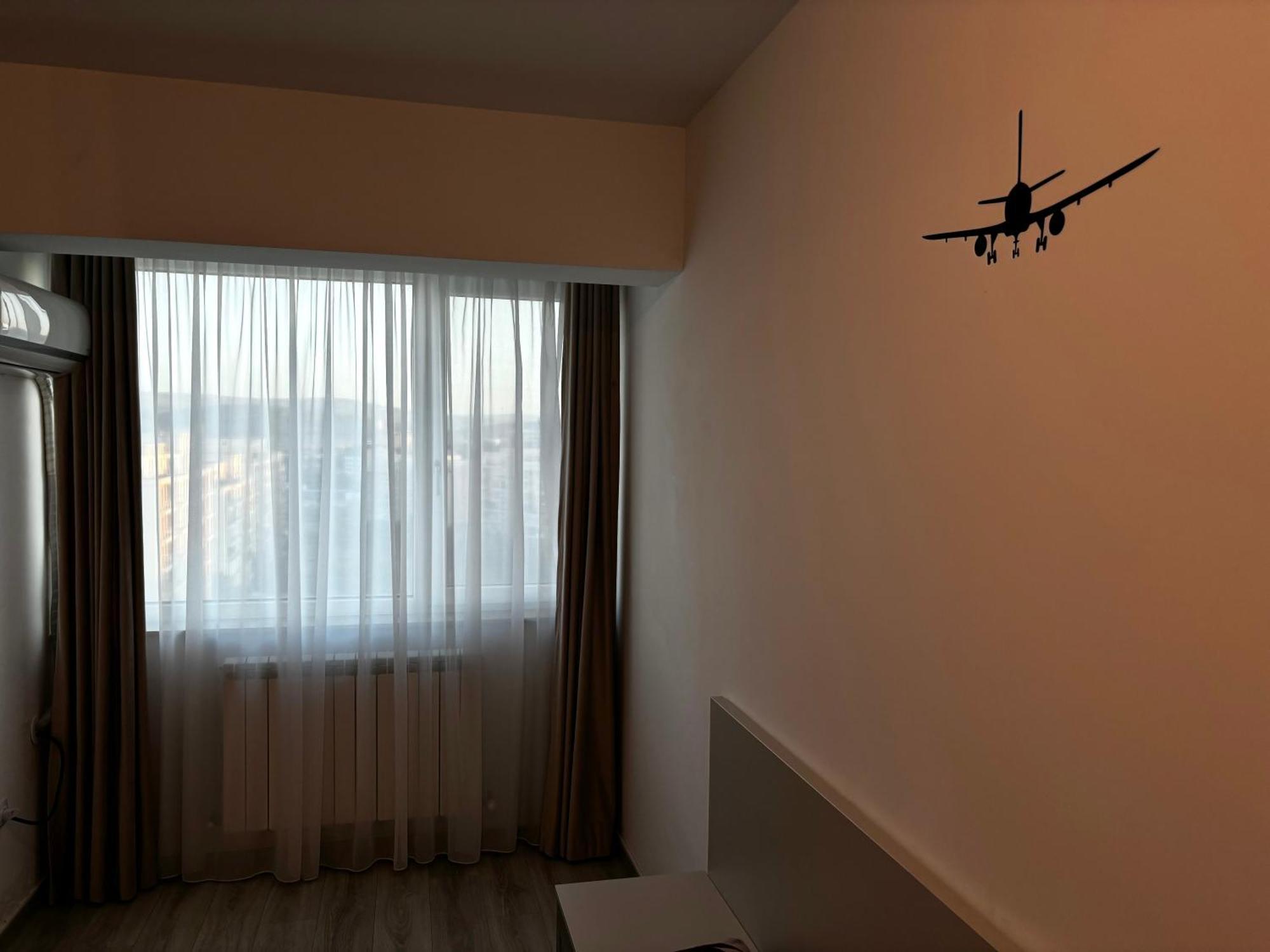 Sky View - Free Parking Apartment Iasi Ngoại thất bức ảnh