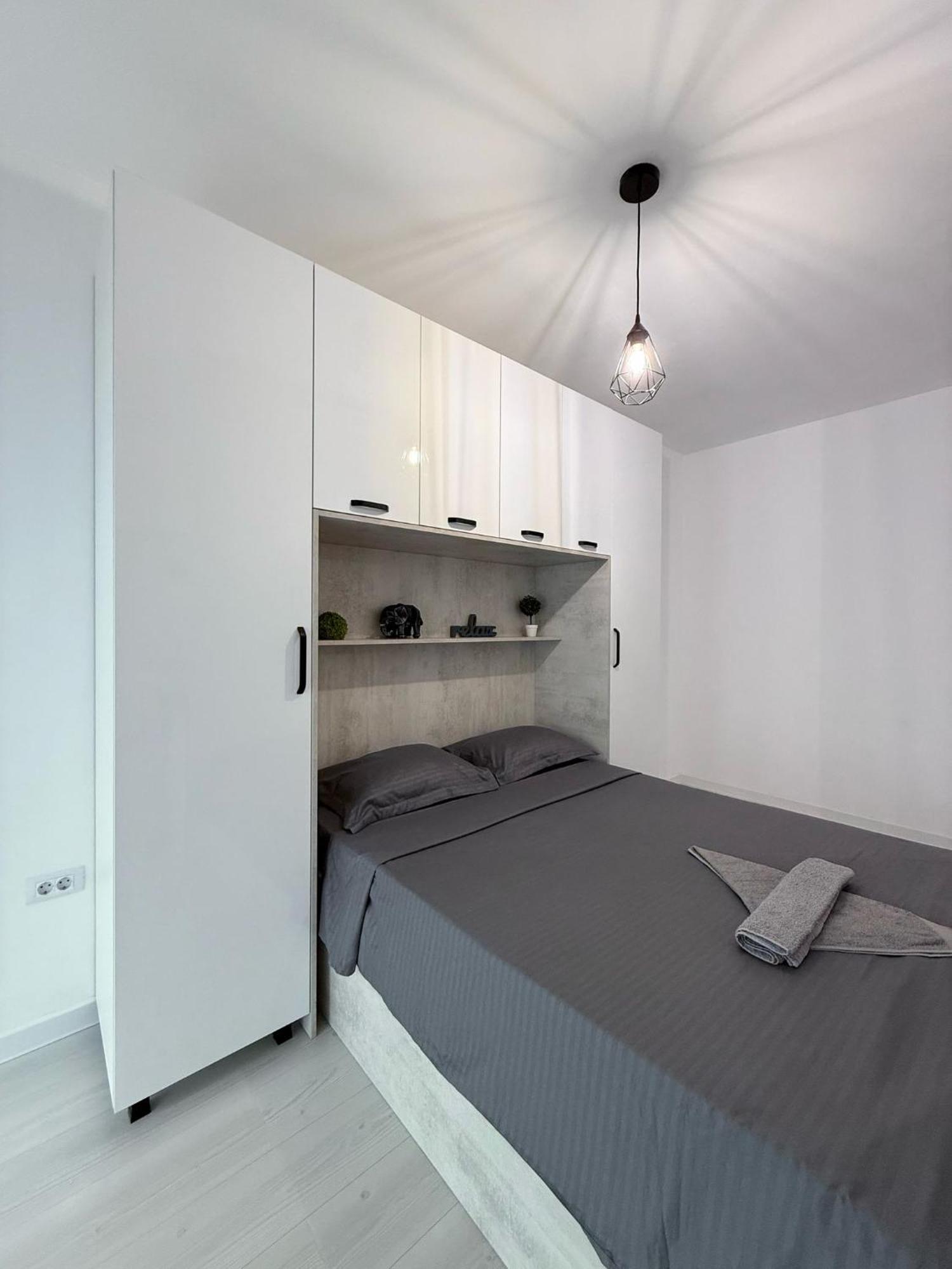 Sky View - Free Parking Apartment Iasi Ngoại thất bức ảnh